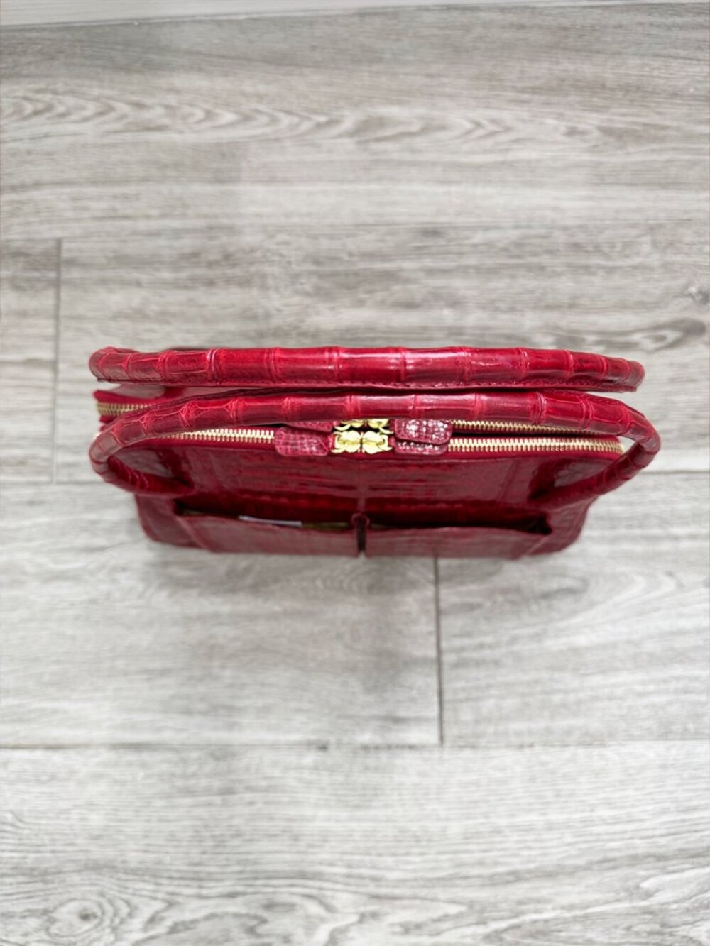 Like New Nancy Gonzalez Linda Medium Red Croc Satchel Top Handle Bag - Picture 14 of 15